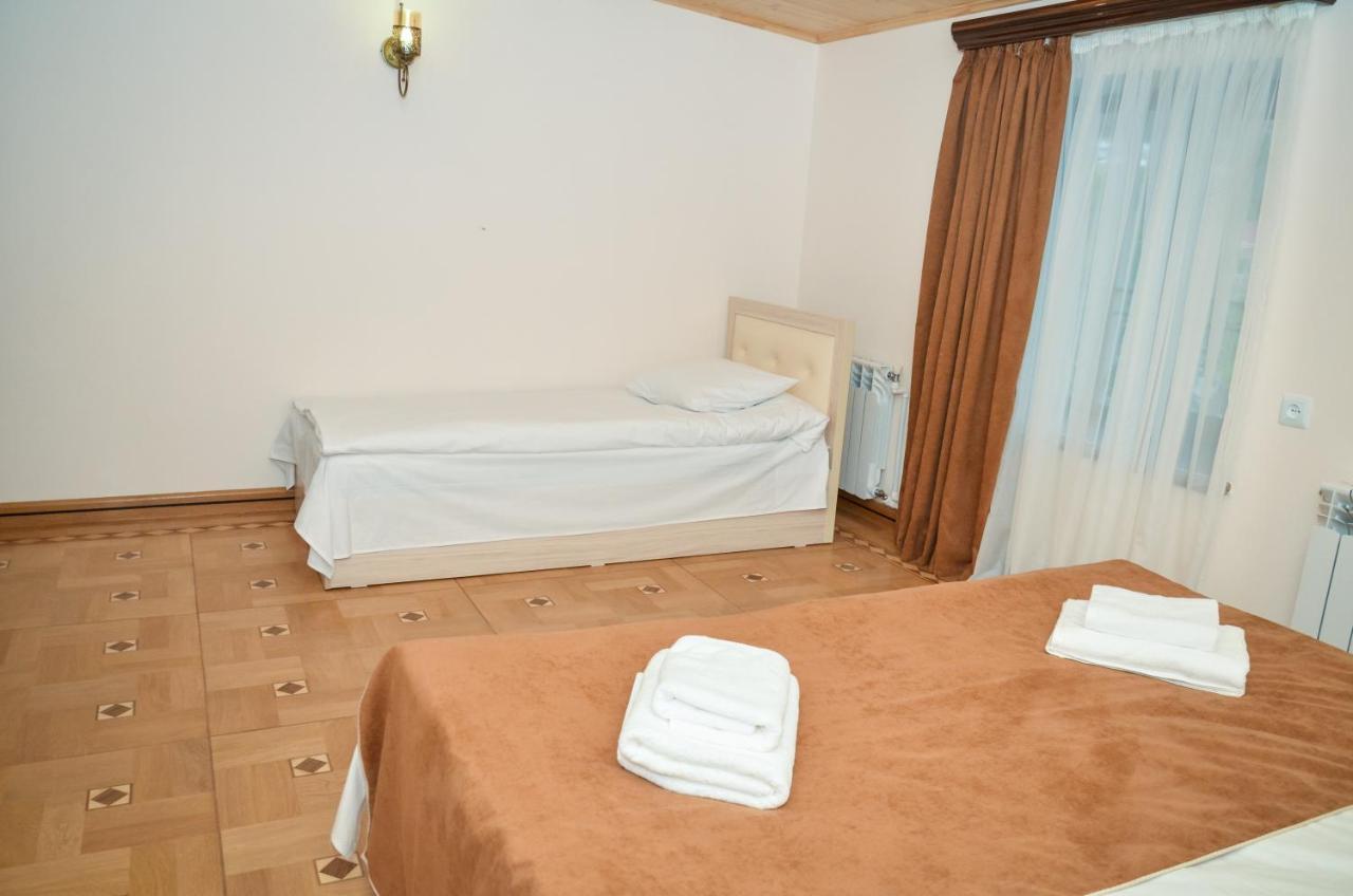 Rubin Hotel Goris Exterior foto