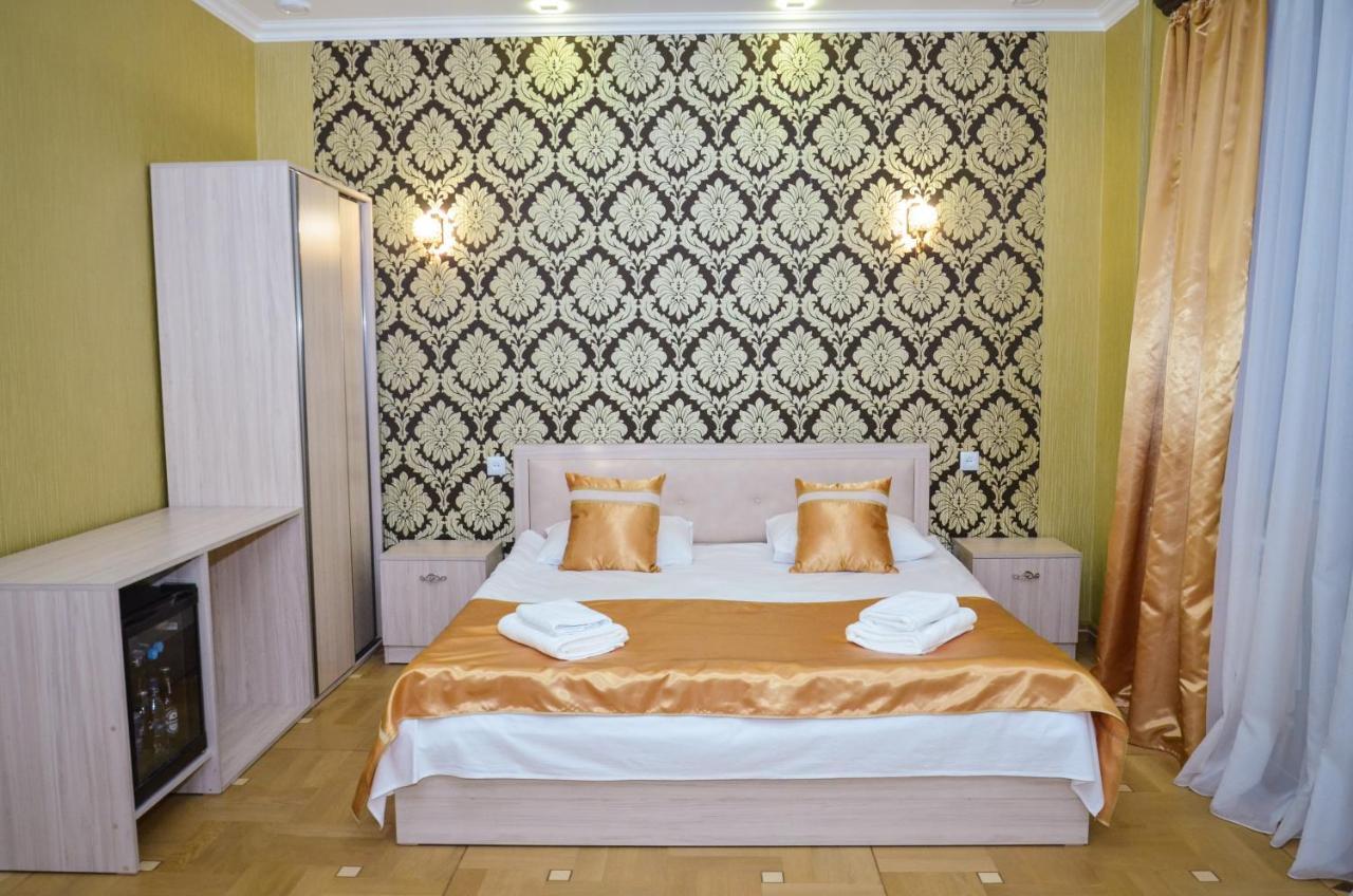 Rubin Hotel Goris Exterior foto