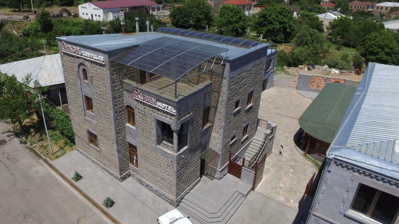 Rubin Hotel Goris Exterior foto